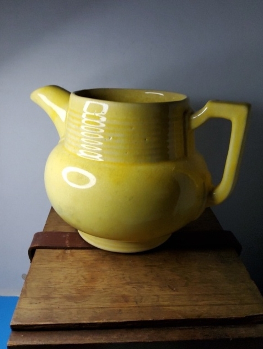 Unmarked Art Pottery Planter Yellowware.